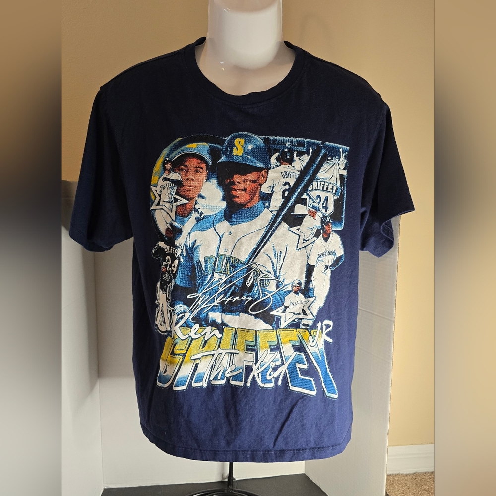 Vintage 90s Graphic Style Ken Griffey Jr T-Shirt, Size M